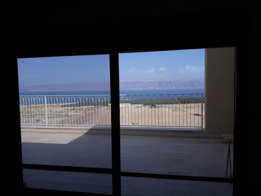 Beautiful On The Dead Sea! * Avnat